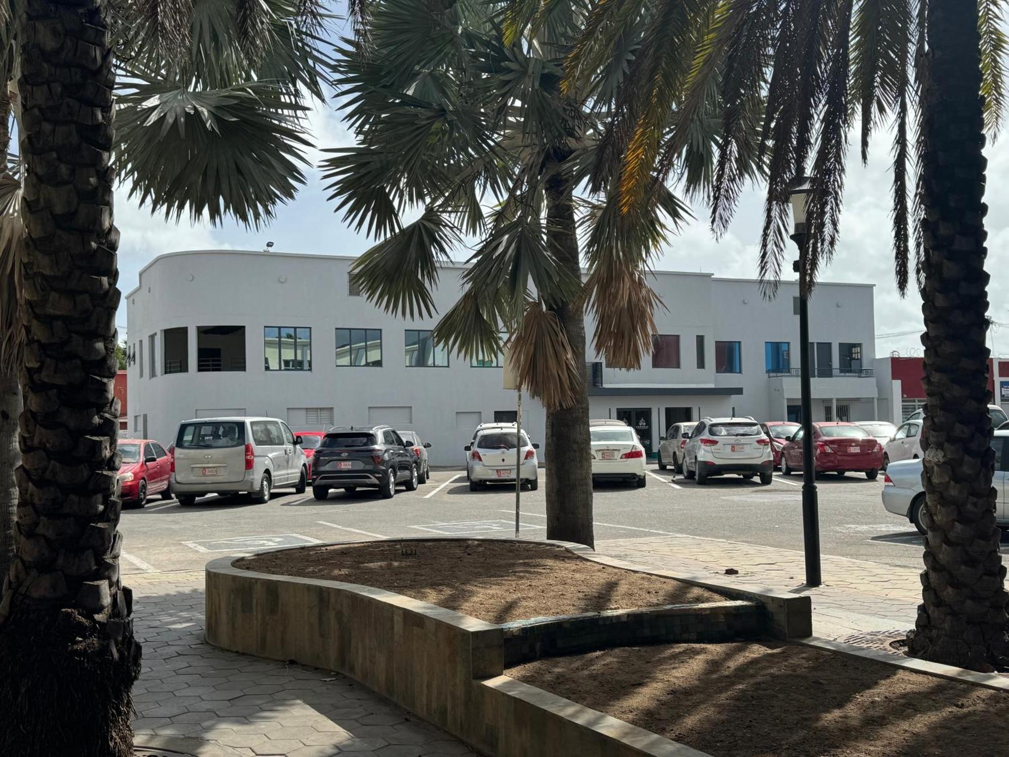 Central Boutique Hotel Oranjestad Exteriör bild